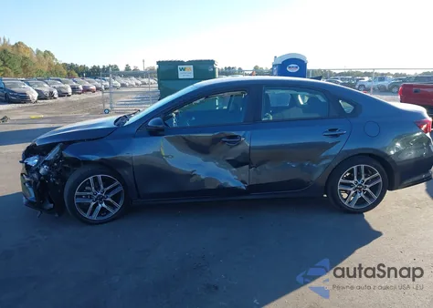 2019 Kia Forte S из США, поврежденный, VIN 3KPF34AD3KE105121
